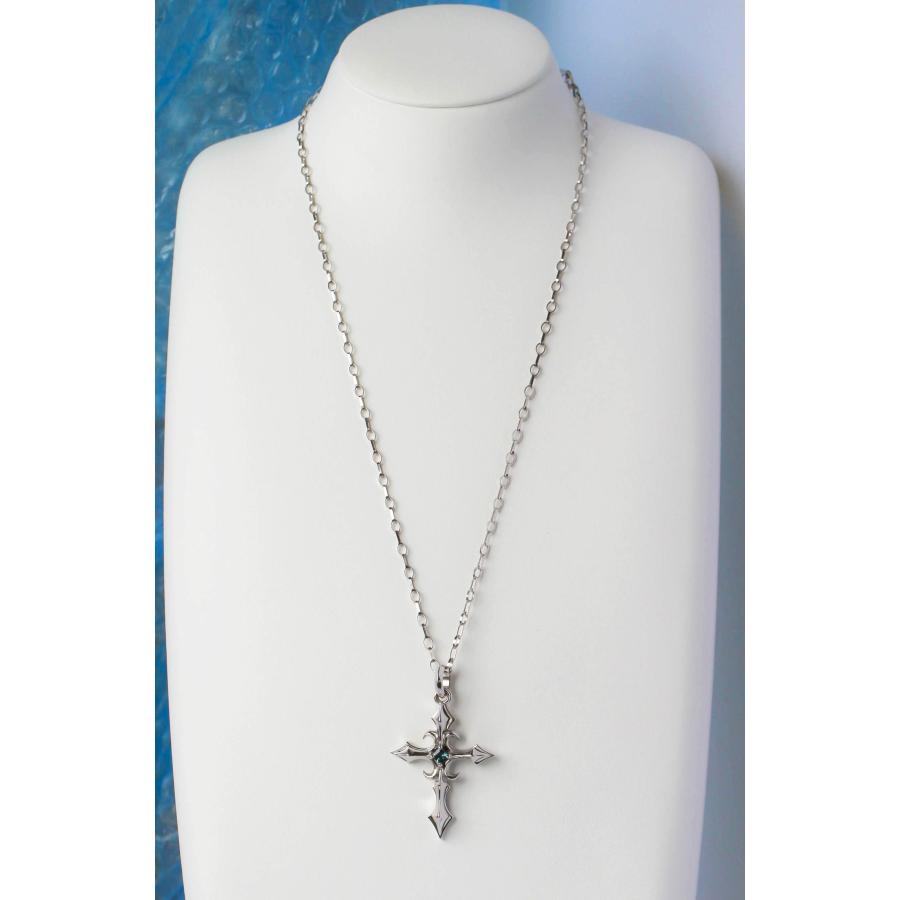 K18ホワイト十字架ネックレス822K2509