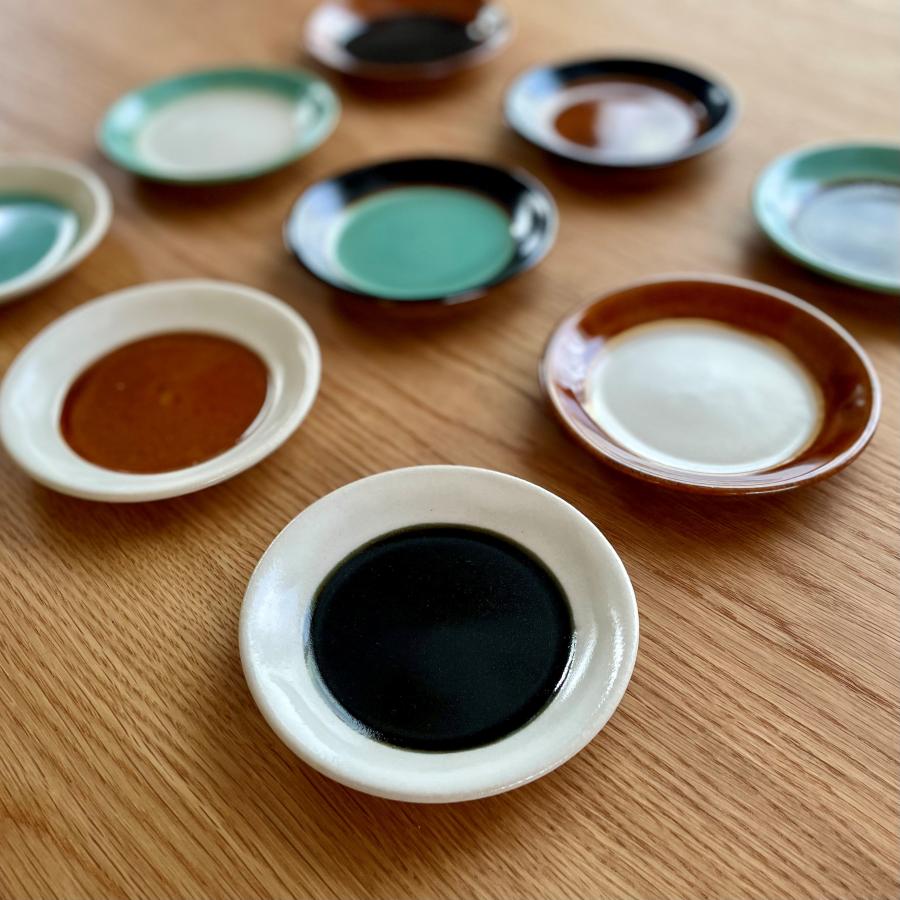 益子焼 皿 陶器 ネ2 ヨルノアオ サーカスの深皿a - 益子焼の小さな窯元