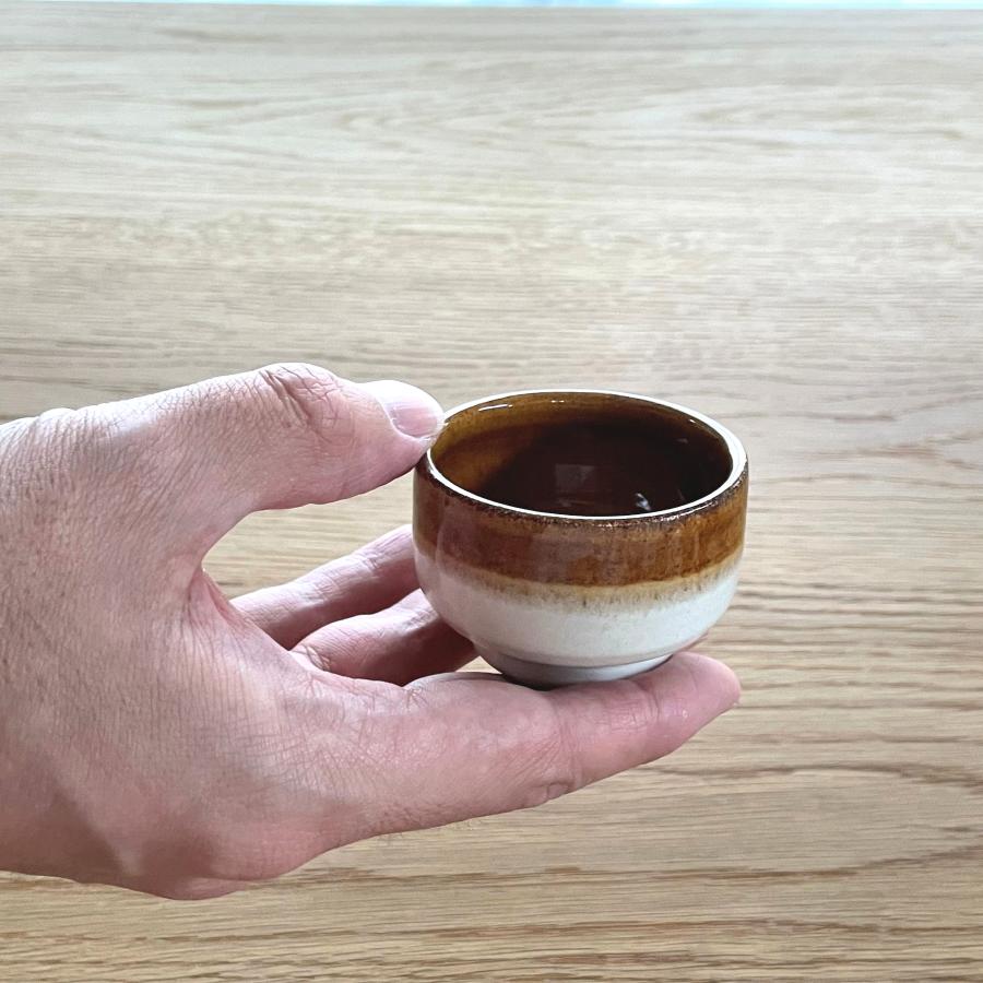 益子焼／ツートーン／ぐいのみ／陶器／おしゃれ／可愛い／モダン／和
