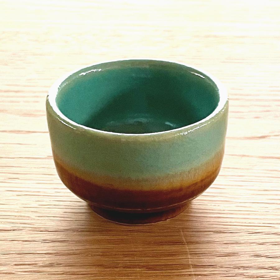 陶器 緑と茶色 益子焼／ツートーン／ぐいのみ／陶器／おしゃれ／可愛い／モダン／和