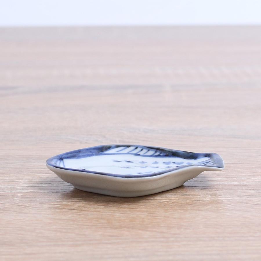 九谷焼 九谷焼 ／ 豆皿 ヒラメ 小皿 おしゃれ かわいい 和食器 縁起物