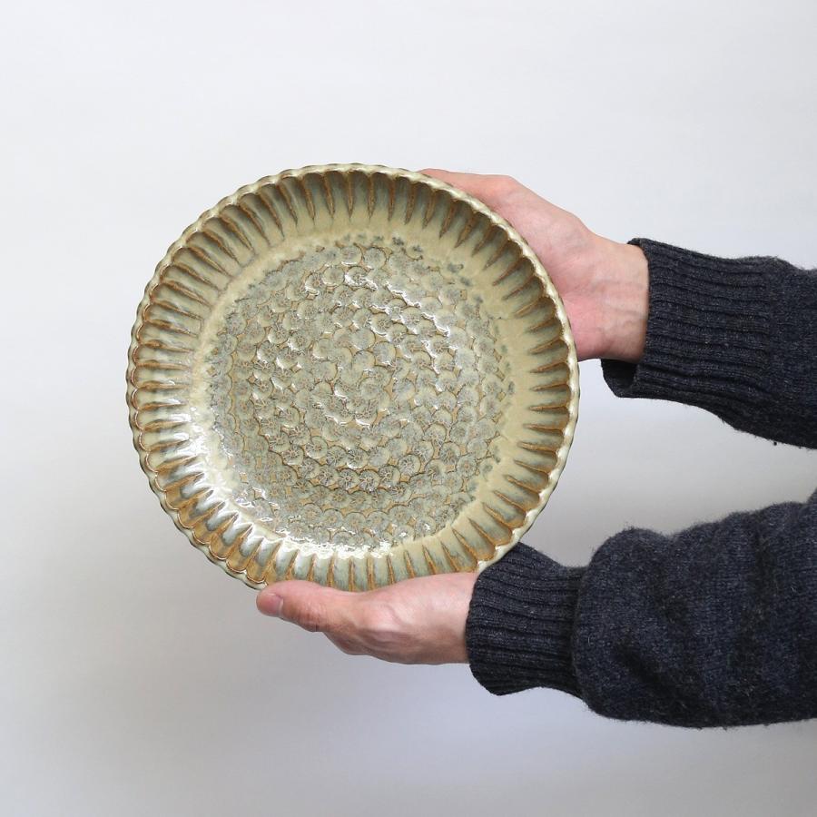 小代焼／輪花板皿 L 陶器 おしゃれ 可愛い 和食器 ／小代本谷ちひろ窯