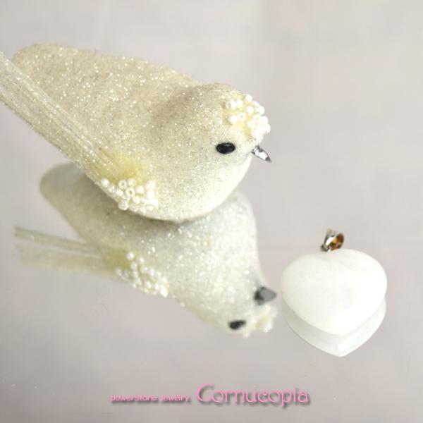 【再入荷】アゼツライトハートペンダントトップ　26×26ｍｍ　送料無料　ヘブンアンドアース社　　パワーストーン　天然石　 |  | 02