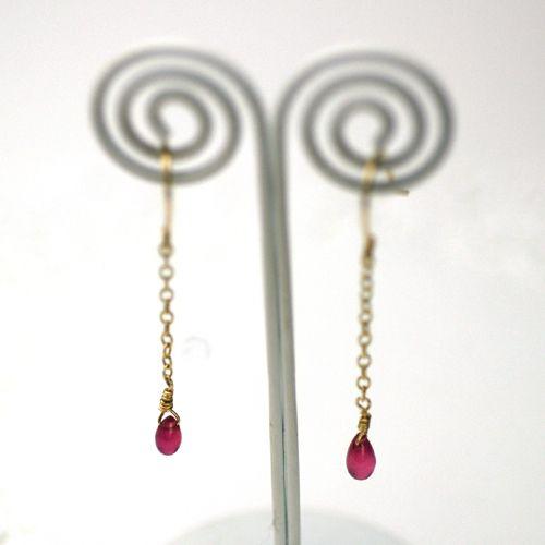 ミニペアシェープルビーピアス　/　ルビ−　パワーストーン　天然石 |  | 02