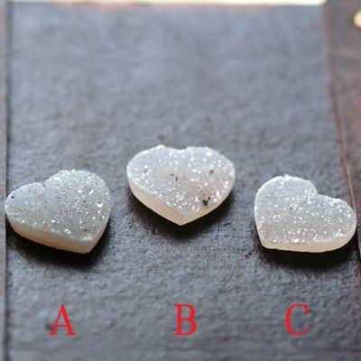 ドルジーカルセドニー　ハート　天然石　パワーストーン |  | 04