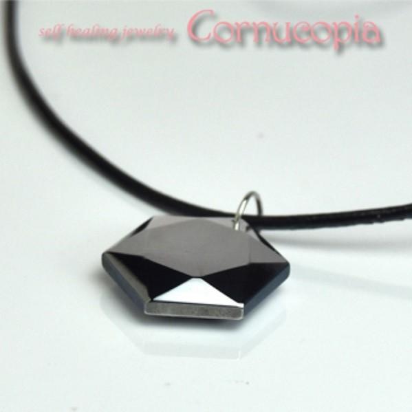 【再入荷】ミセンテラヘルツ　六芒星ペンダント　２５ｍm×２２ｍｍ×６.５ｍｍ　聖地弥山パワーチャージテラヘルツ　 | 