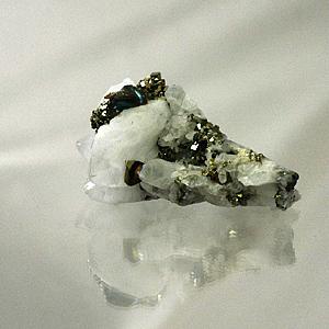 パイライトクラスター０１ |  | 04