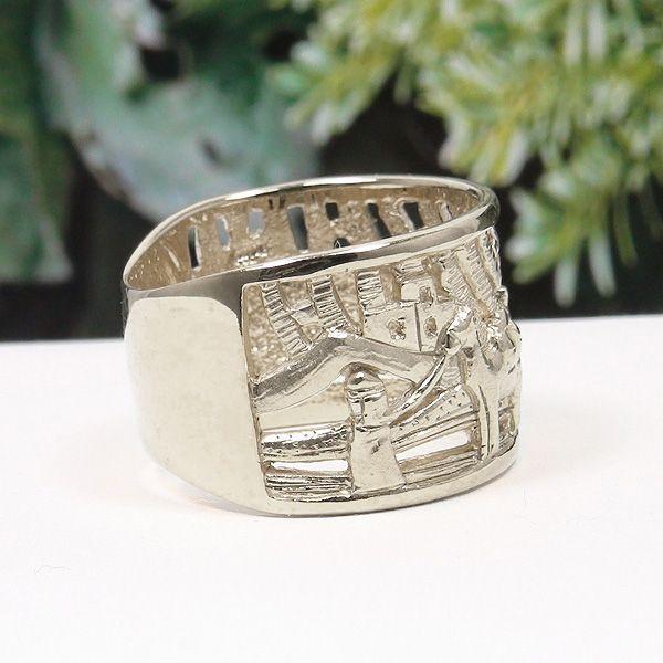 モチーフ透かし模様 幅広リング指輪プラチナリング ライオンモチーフ