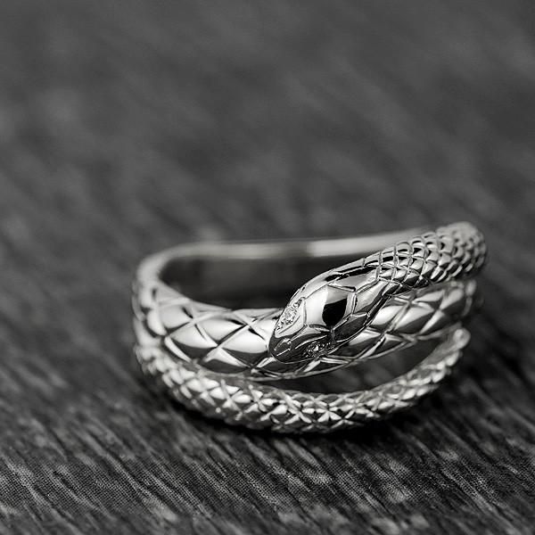 PT900プラチナリング蛇リング天然ダイヤモンド指輪開運 : ジュエリー  