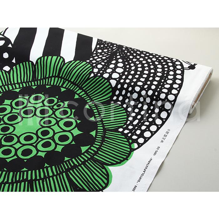 marimekko マリメッコ 生地 北欧 花柄 オックス シールトラプー marimekko マリメッコ 生地 北欧 花柄 オックス シールトラプー