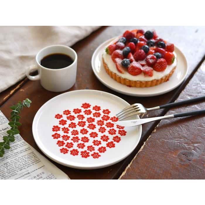マリメッコ プレート お皿 プケッティ 北欧 Marimekko Puketti レッド 北欧食器 ギフト Twa Cr0860 Cortina 北欧生地と雑貨のお店 通販 Yahoo ショッピング