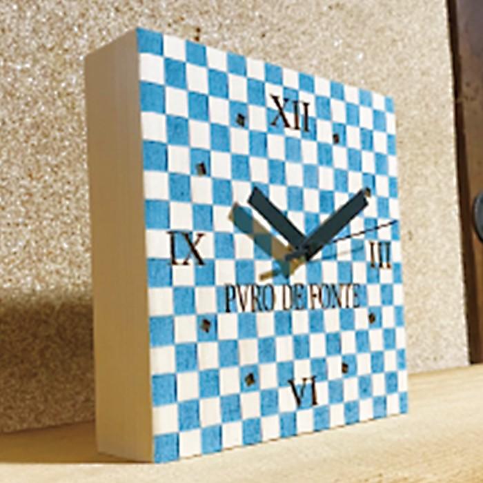 置き時計 おしゃれ 市松模様 ブルー スタンド台付き 朴木 |  | 01