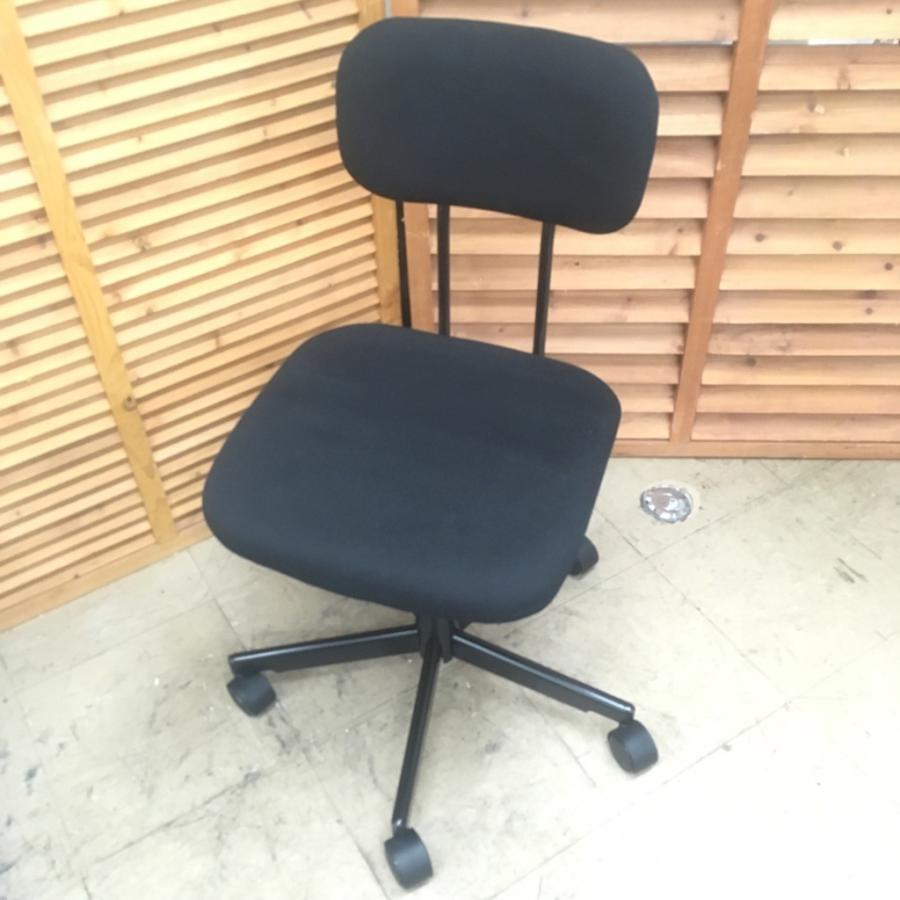無印良品 【中古】 ワーキングチェア 2009 黒 靴を脱いで使い