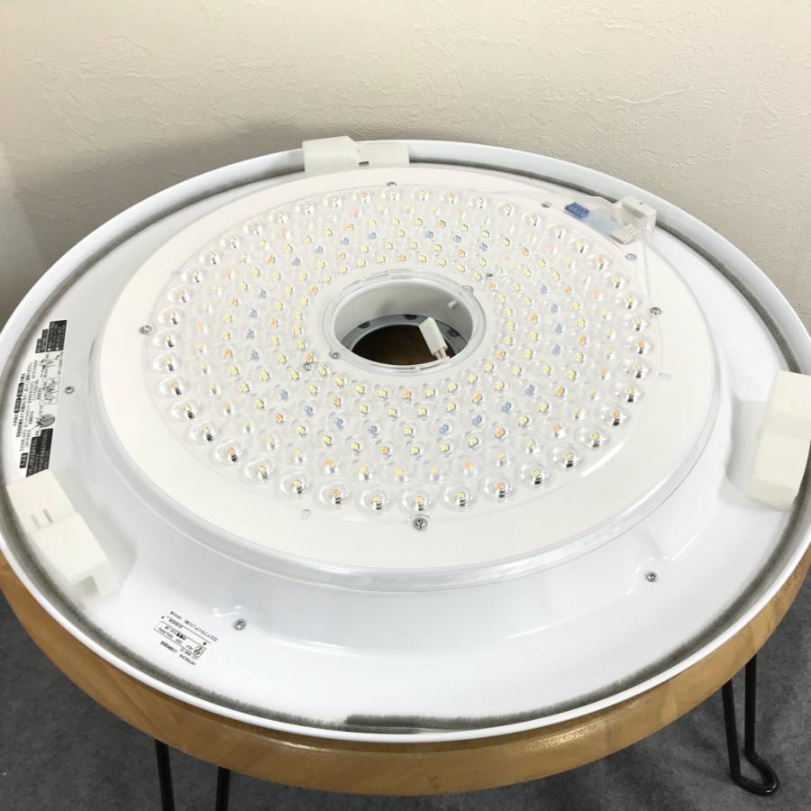 【動作保証あり】HITACHI 日立 2018年 LEC-AH811K ～8畳用 LEDシーリングライト 調光・調色機能付き【管理KRK915】 LEDシーリングライト LEC-AH811K [8畳 /昼光色～電球色 /リモコン付属