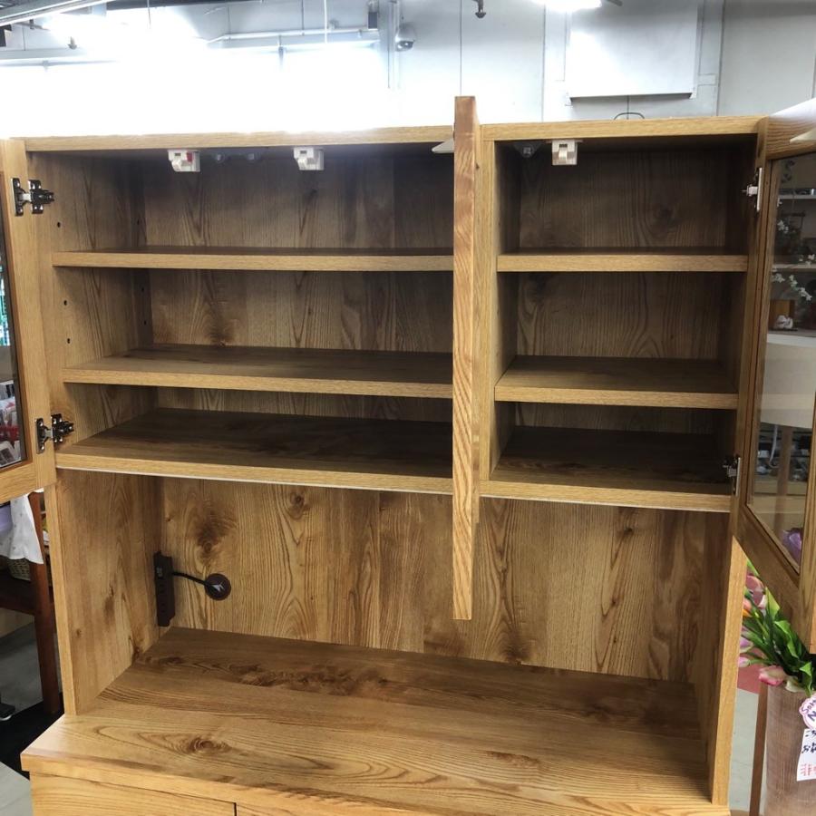 ユーアイ】3枚扉食器棚売ります！