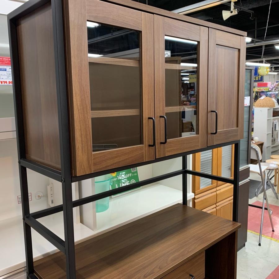 中古 店舗近郊送料格安 スリム3枚扉キッチンボード レンジボード 中古 店舗近郊送料格安 スリム3枚扉キッチンボード レンジボード