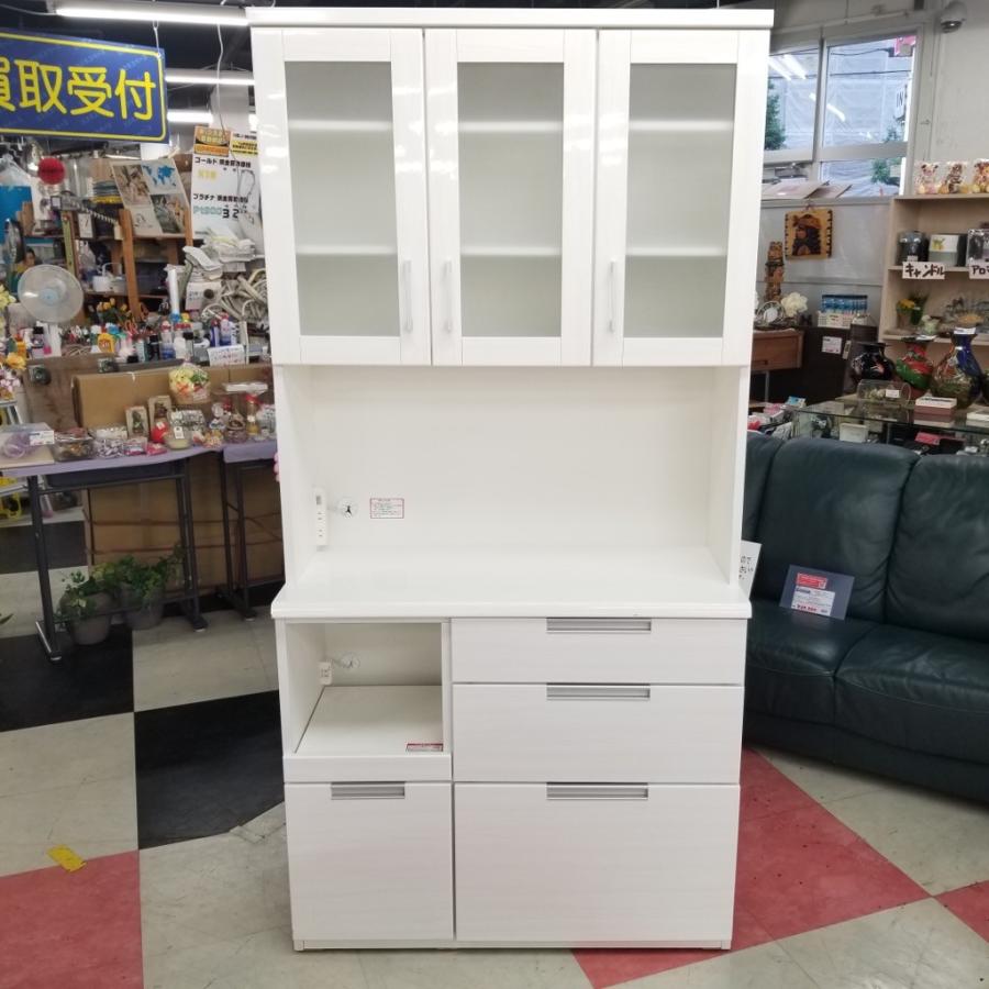 中古 店舗近郊送料格安 ニトリ製 スリム3枚扉キッチンボード 