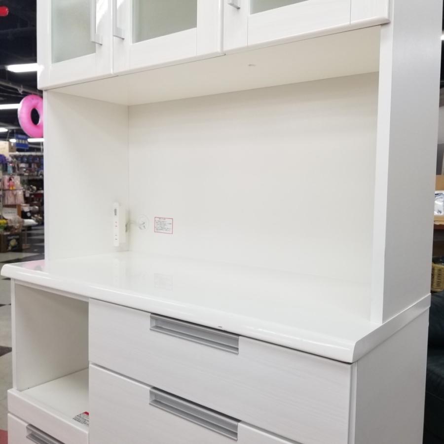 ニトリ　ホワイト スライド扉 食器棚 ニトリ 3枚扉食器棚 ホワイト