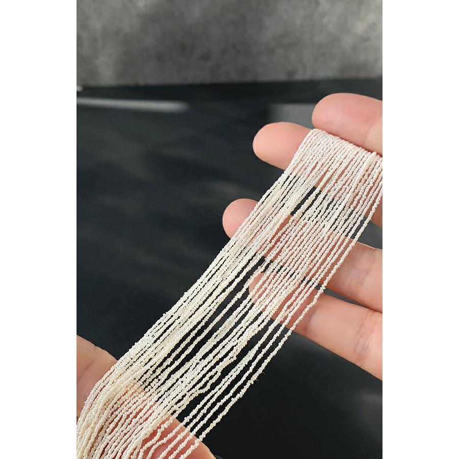 淡水パール（ポテト 砂ケシパール）大きさ 約0.5〜1×1〜1.5mm穴径 約 