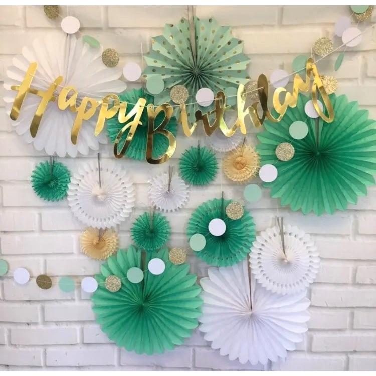 誕生日飾り付けペーパーファン グリーン 文字バナー付きセット 1歳 2歳 ポンポン 飾り Cospari Paperfangreen Cospari2 通販 Yahoo ショッピング