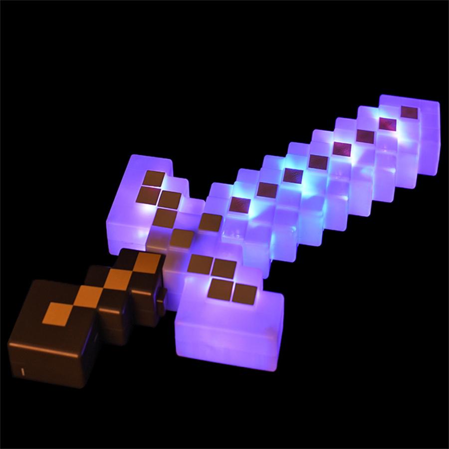 マイクラ風ピクセルソード 紫色 Amazon | ライトアップ ピクセル ソード 8ビット 子供用 | 24