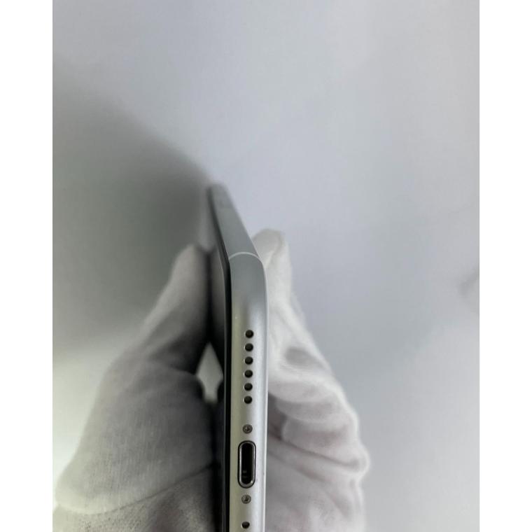 中古】iPhone SE2 64GB SIMフリー ホワイト ※バッテリー非純正 白抜け