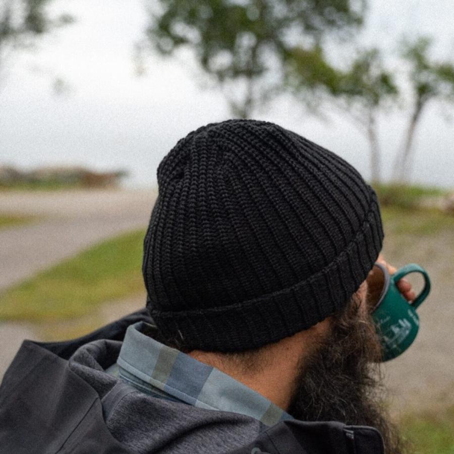 試着のみ カナダグース 2way ニット帽 ビーニー   試着のみ カナダグース 2way ニット帽 ビーニー CANADA GOOSE