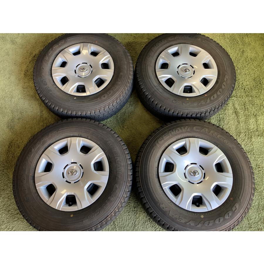 ハイエース純正スチール+グッドイヤー製195/80R15LTスタッドレス！