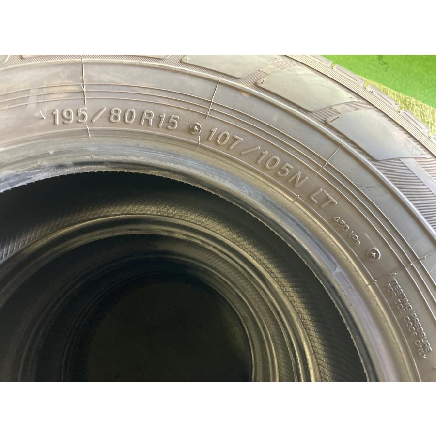 貨物輸送無料 中古タイア ヨコハマ 青味地びたVan RY55 195/80R15 107/105N LT 4本 2022年生み出すこと 200系ご機嫌はやりっ子 隊商
