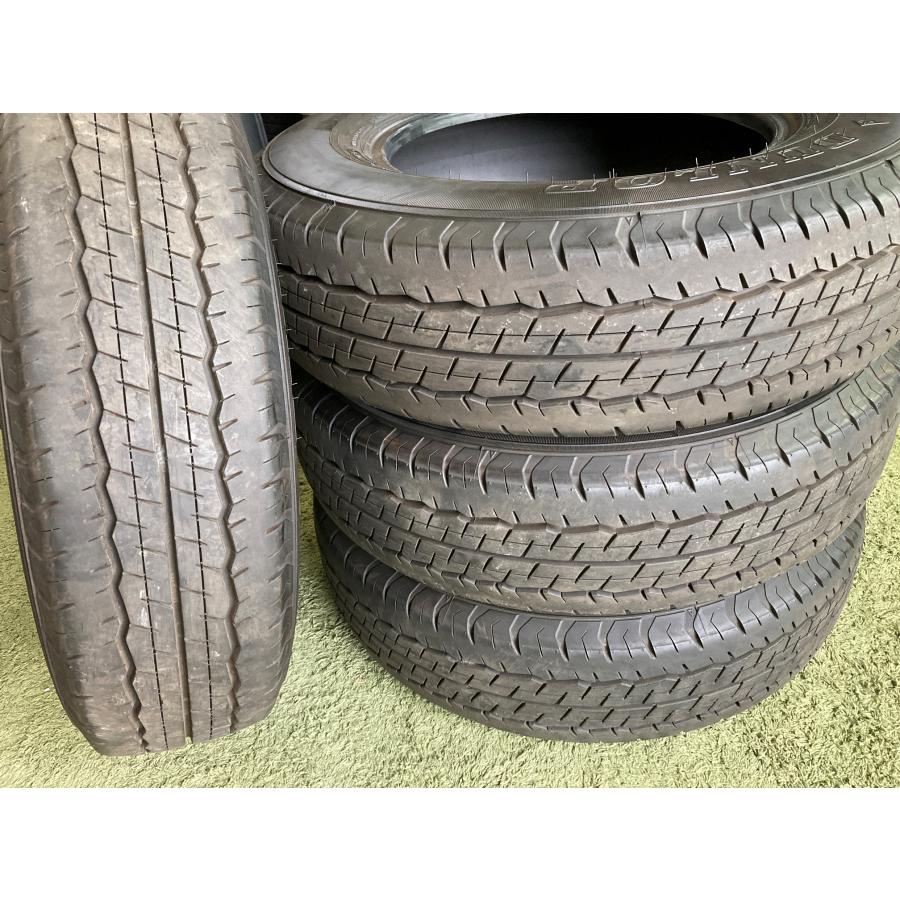 DUNLOP SP175 195/80R15 ハイエース　キャラバン等 新車外し】2024年製 DUNLOP SP175N 195/80R15 107/105S LT 15インチ 夏
