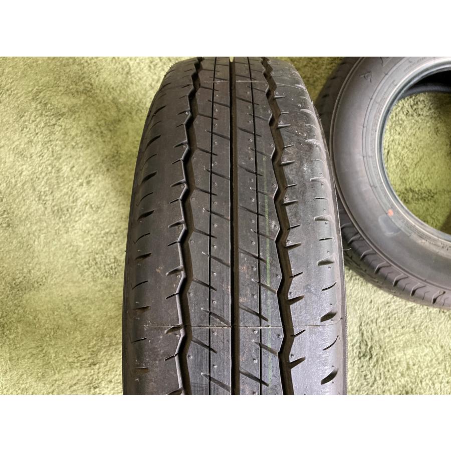 送料無料 中古タイヤ ダンロップ SP175N 195/80R15 ハイエース
