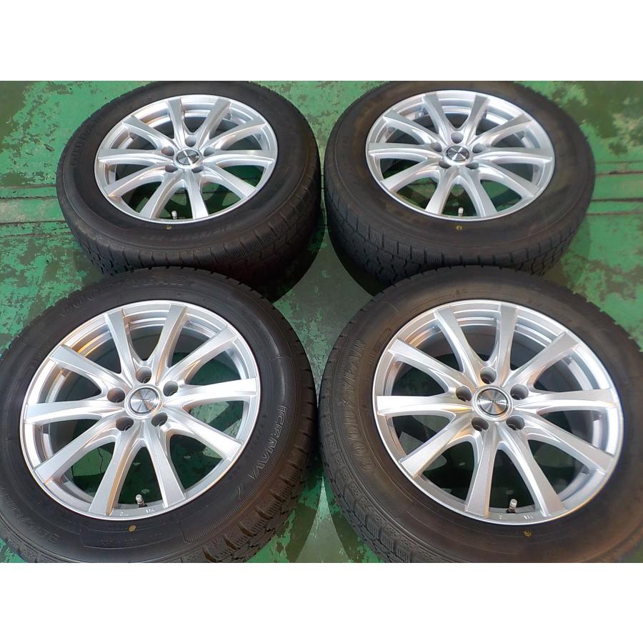 D17468(2 ウェッズ ravrion RS01 アイスナビ7 215/60R17 