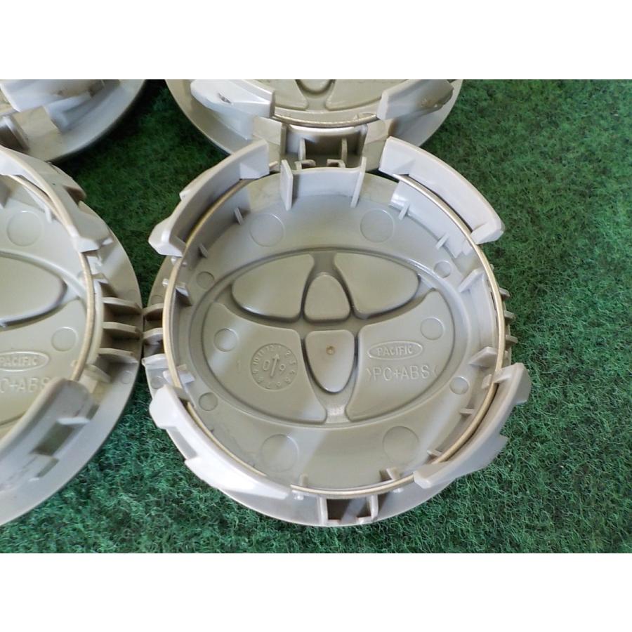 新品 トヨタ純正 50系 エスティマ 10系 アイシス センターキャップ 4個 TC116P トヨタ エスティマ 純正 センターキャップ ポリッシュカラー 4