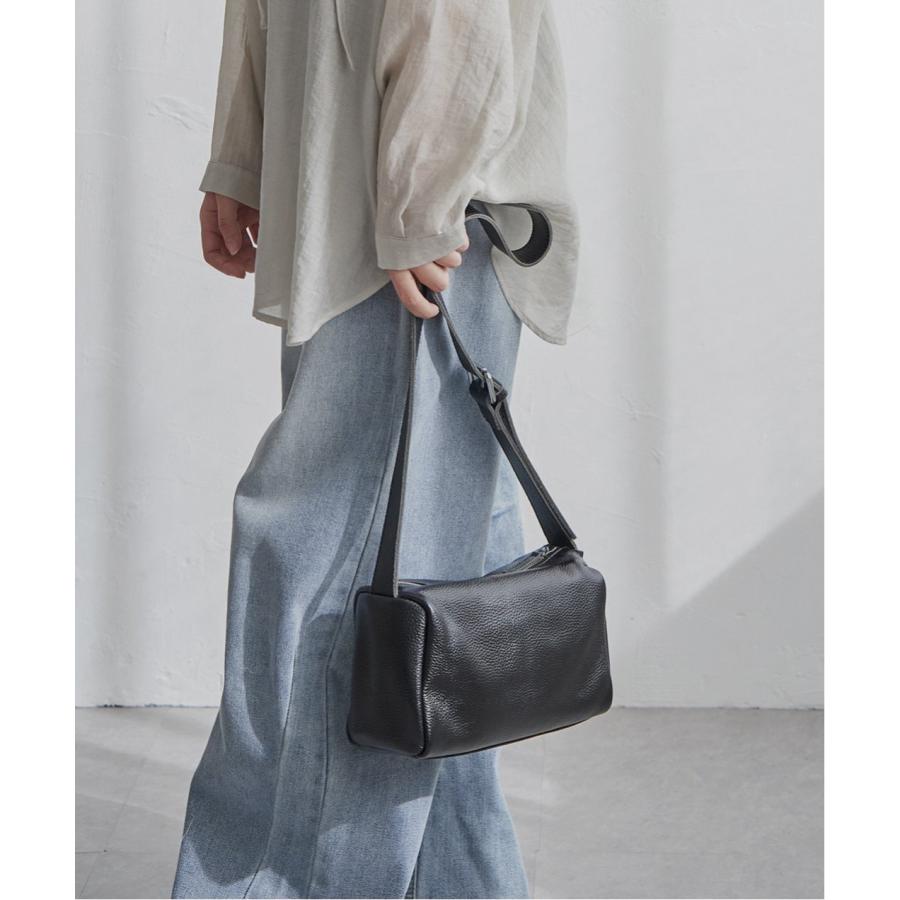 【sweet web掲載】COOCO シュリンクレザースクエアショルダーバッグ