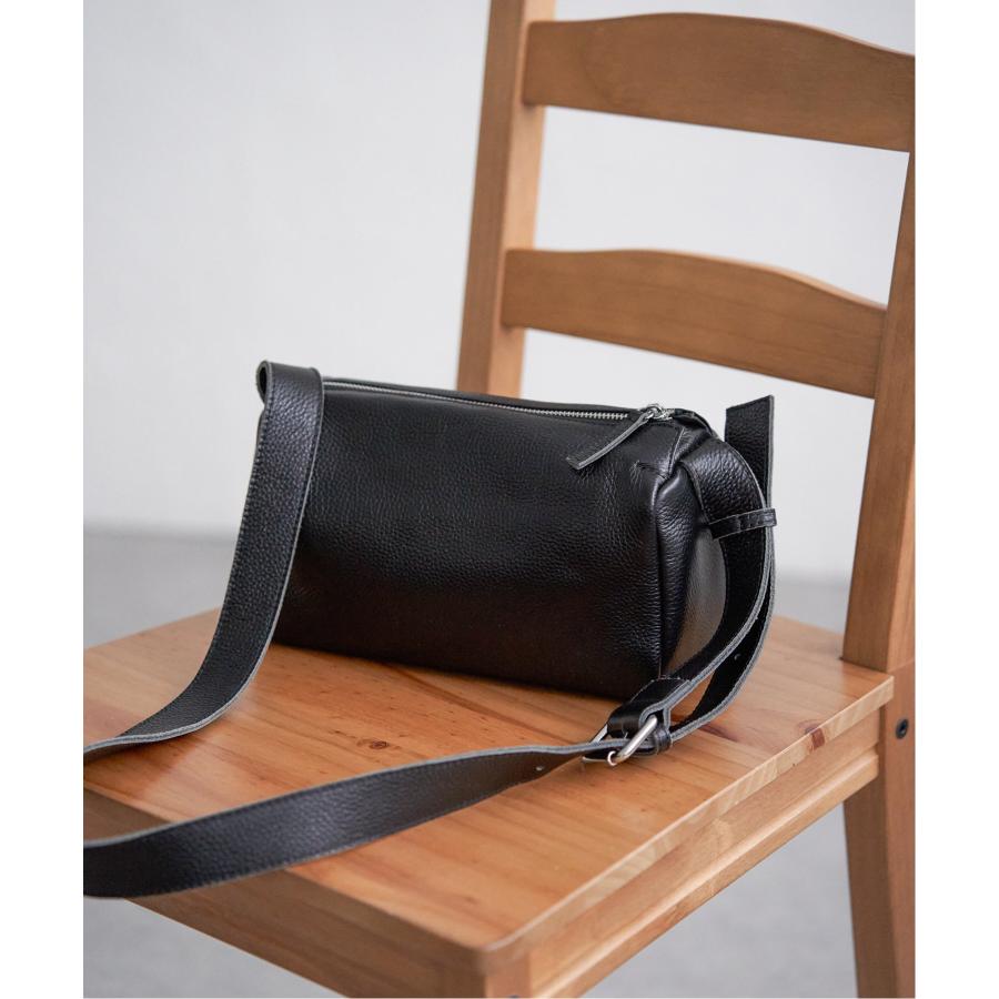 【sweet web掲載】COOCO シュリンクレザースクエアショルダーバッグ