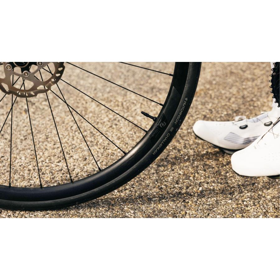 HUTCHINSON CHALLENGER TUBELESS ハッチンソン チャレンジャー