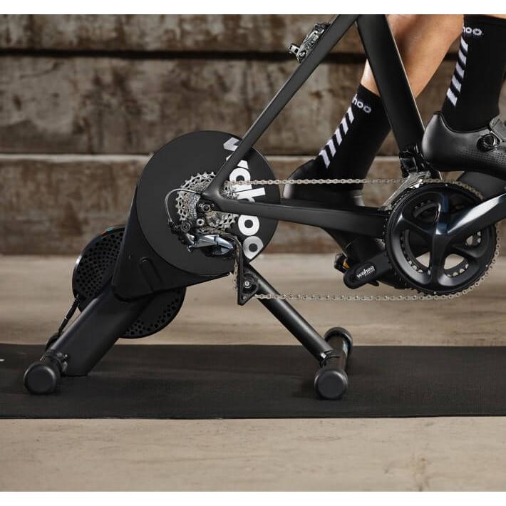 Wahoo KICKR CORE スマートトレーナー シマノHG KICKR CORE Smart Trainer | Wahoo Fitness
