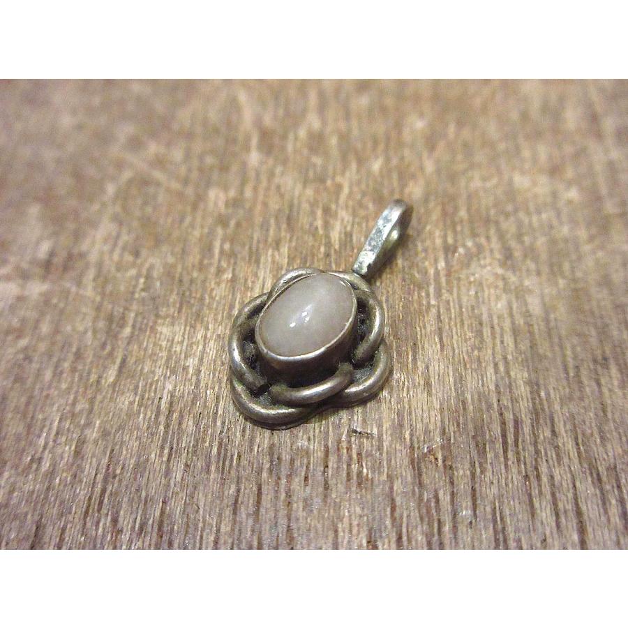 ビンテージ○石付きスターリングシルバーペンダントトップ○240915i6