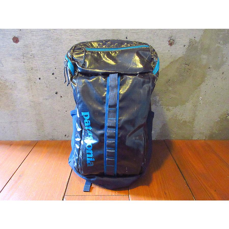 Patagoniaブラックホールパック青○250412k5-bag-bq パタゴニア
