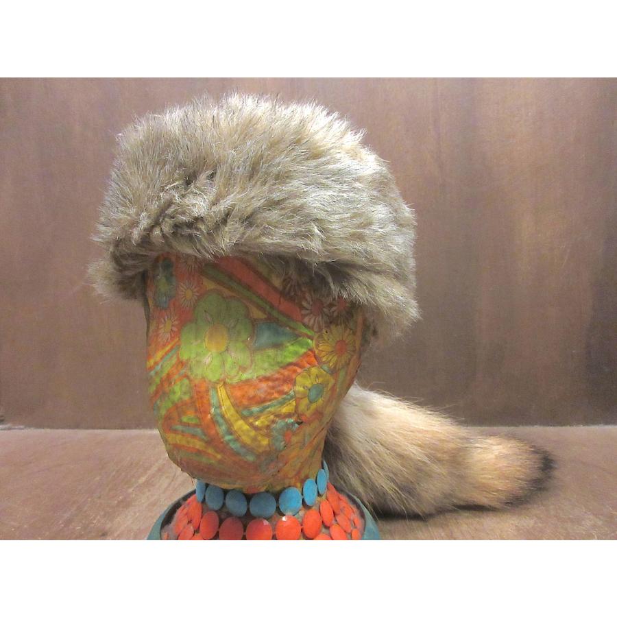 新品タグ付き✨ロシアンハット　リアルファー　北極キツネ Amazon.co.jp: キツネの毛皮のトラッパーハット、女性用ファジー