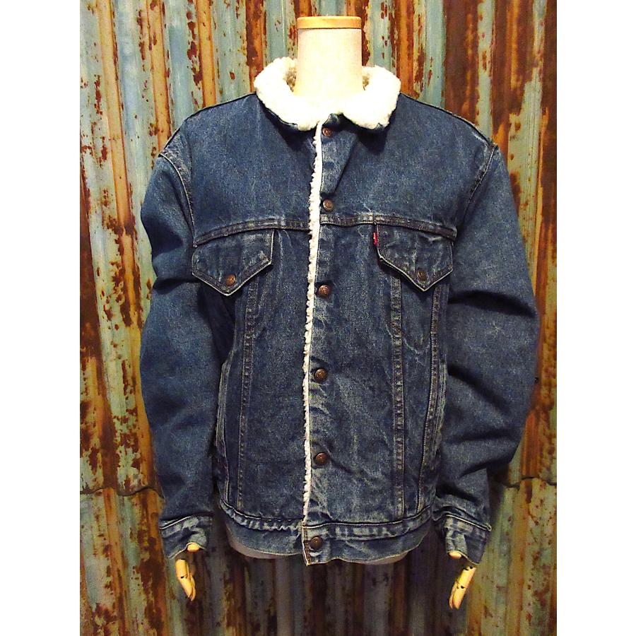 Levi's レザー ボア裏地ジャケット Levi's ブラウンフェイクレザージャケット ボア裏地付き - メルカリ