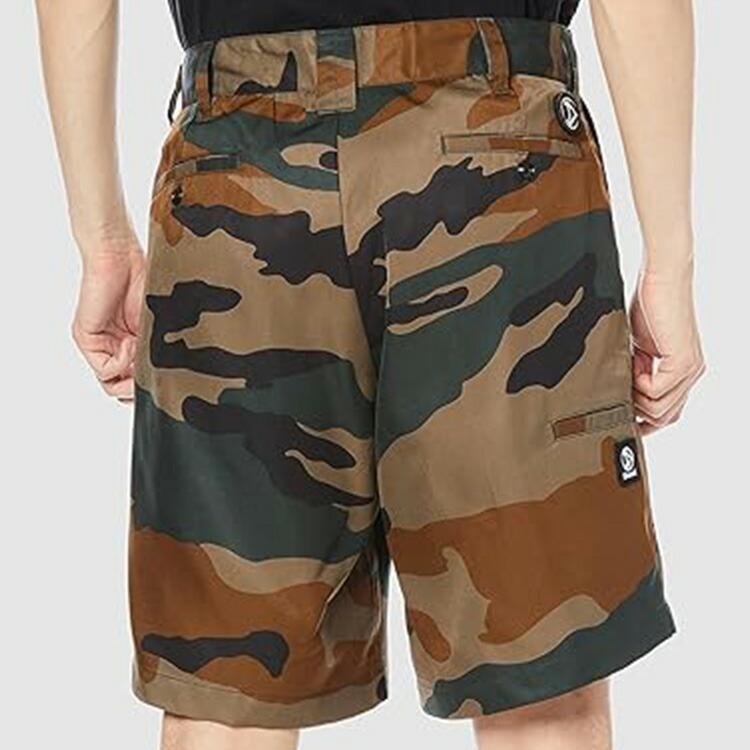 DIESEL（ディーゼル） カモフラージュ柄 31インチ 並行輸入 ハーフ