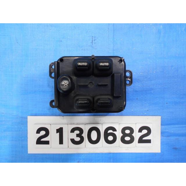 ジープ チェロキー GHKJ37 パワーウインドウスイッチ リミテッドプラス2 4WD NO.267292 【個人宅送料別途加算・Sサイズ