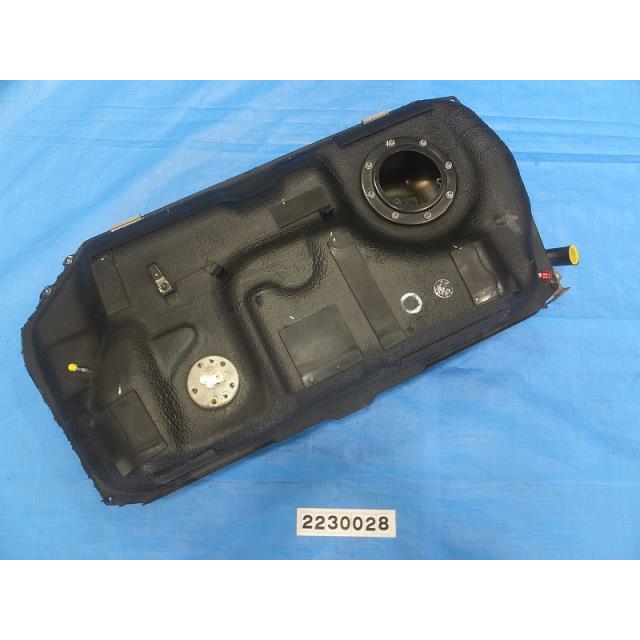 ◇エスクード CBA-TD54W フューエルタンク 2.0XG 4WD NO.267729