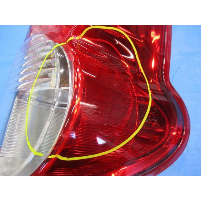 ◇NV200バネット DBF-VM20 右テールランプ NO.286183 【個人宅送料別途