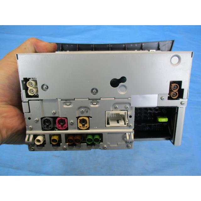 ◇ベンツ Cクラス DBA-204248 オーディオ NO.293759【個人宅送料