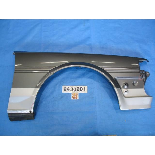 ◇マークIIワゴン E-GX70G 右フロントフェンダー NO.294658【個人宅 