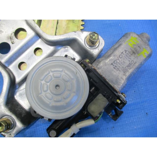 ◇ハイラックスサーフ E-RZN185W 左フロントドアレギュレータ