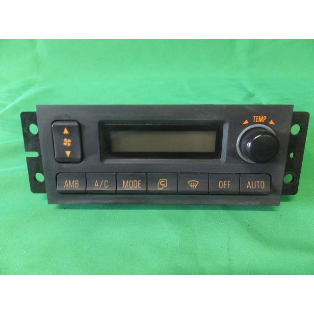 ◇いすゞ ギガ PKG-EXD52D8 エアコンスイッチパネル NO.285577【個人宅