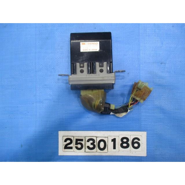 ◇カローラレビン GT-Z E-AE92 エアコンアンプ NO.305870【個人宅送料